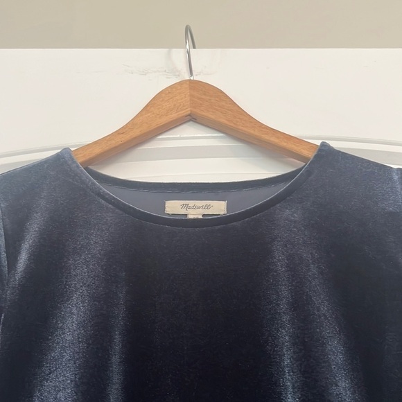 Madewell Velvet flutter sleeve Top XS - Picture 4 of 8